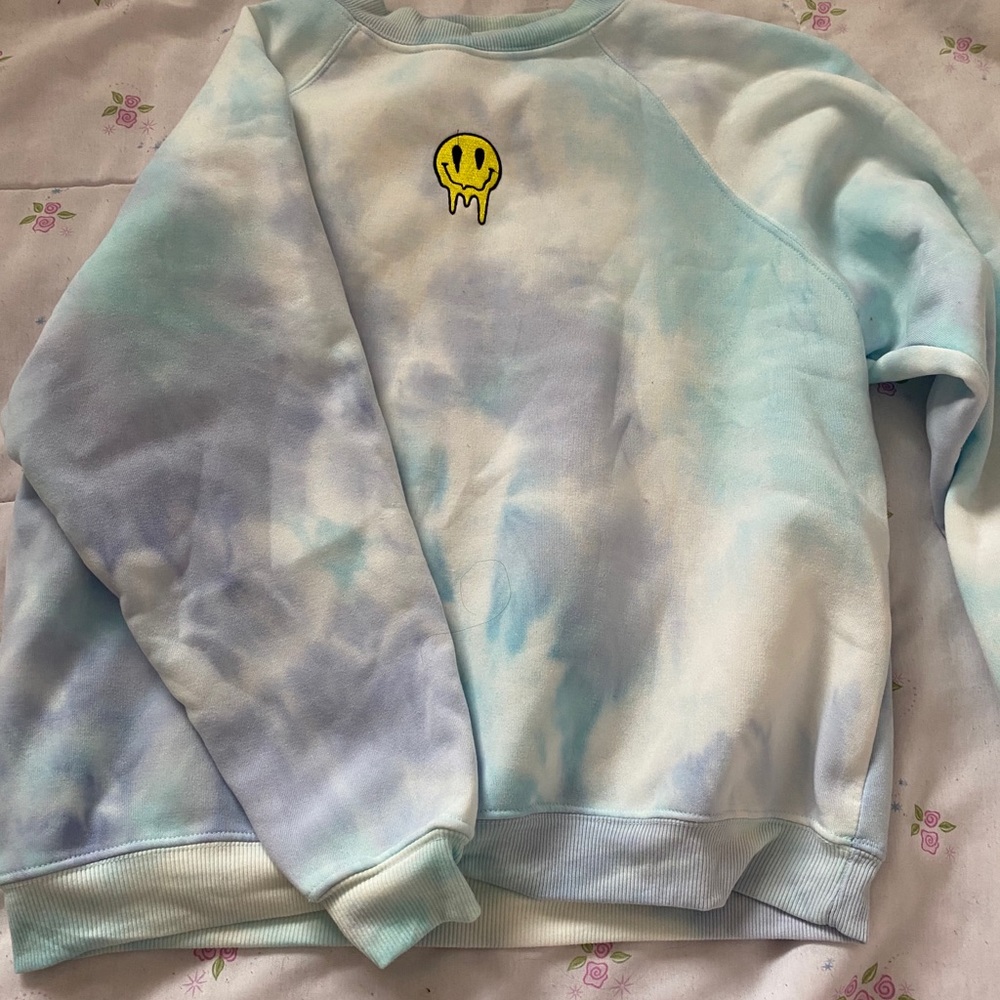 Smiley sweater